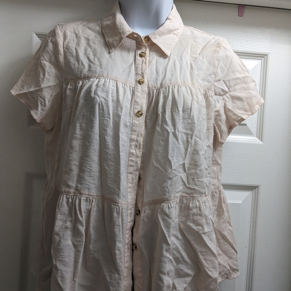 Can't read it blouse - Picture 2 of 7